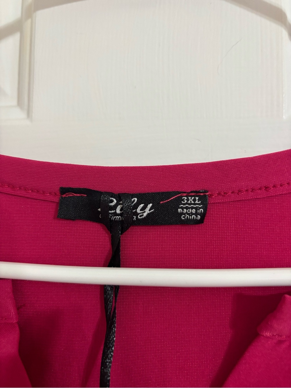 Lily Raspberry V-Neck Long Sleeve Tunic - Picture 3 of 3